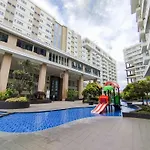 Cozy Industrial Designed 2Br At Gateway Pasteur Apartment By Travelio